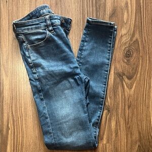 American Eagle Outfitters Women's Dark Blue Skinny Jeans